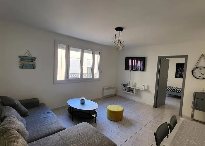 Appartement Chaleureux, Proche De La Gare